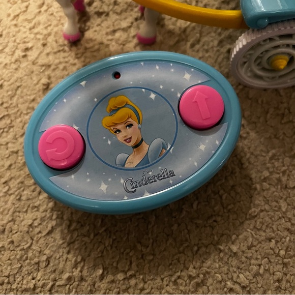 Rc Cinderella’s carriage - Picture 2 of 2